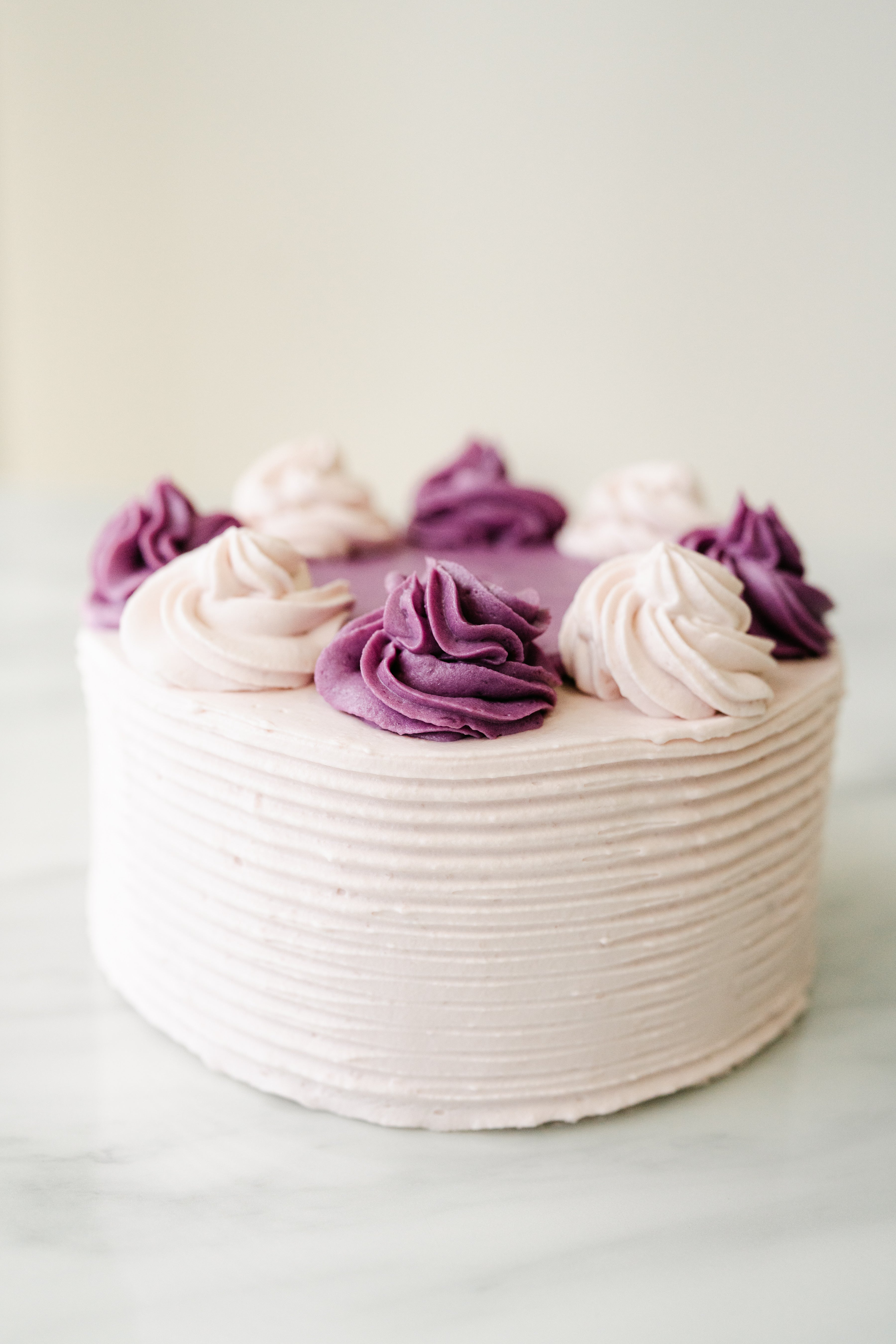 nothing prettier than butterflies and shades of purple 🦋💜 #cake #cak... |  TikTok